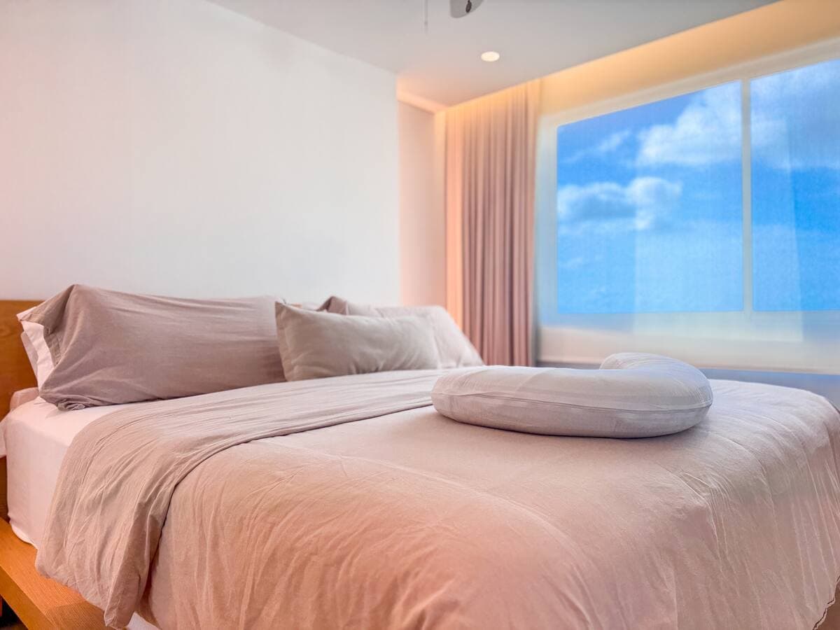 Principal bedroom suite